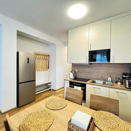 Riverside Apartment Praha Extérieur photo